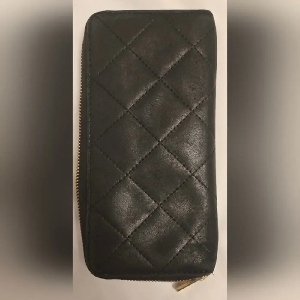 Vintage Michael Kors Black Quilted Wallet